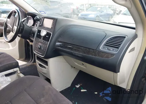 2011 Chrysler Town & Country Touring из США, поврежденный, VIN 2A4RR5DG8BR682128